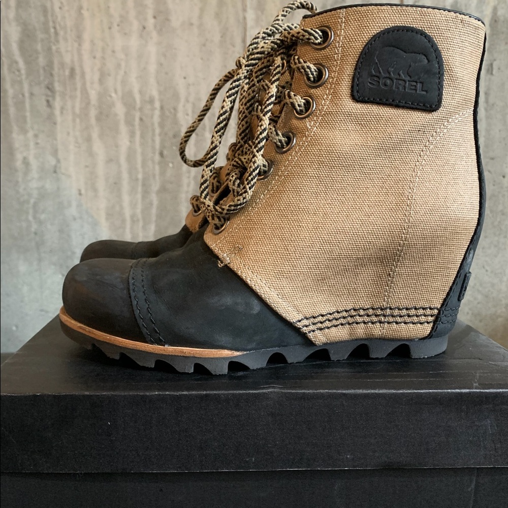 ❄️Sorel PDX Wedge Boot❄️